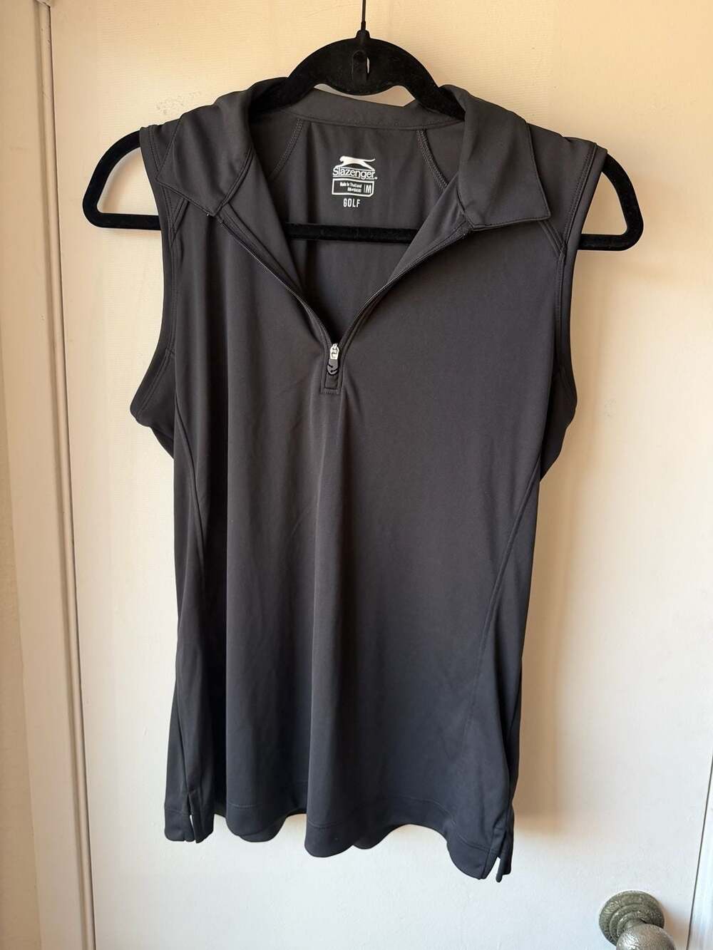 Slazenger Golf Polo Size M Black Sleeveless 1/4 Zip Top